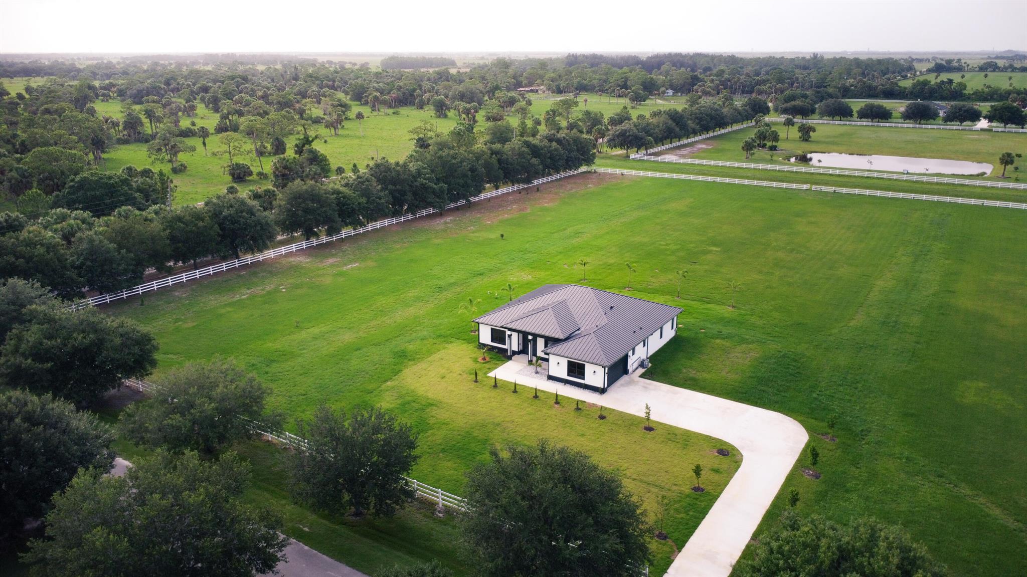 Port St Lucie, Florida, 34987, United States, 4 Bedrooms Bedrooms, ,3 BathroomsBathrooms,Residential,For Sale,1974445