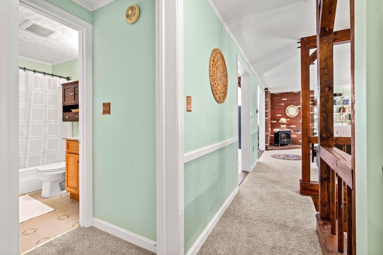 Amherst, New Hampshire, 03031, United States, 2 Bedrooms Bedrooms, ,1 BathroomBathrooms,Residential,For Sale,1996144