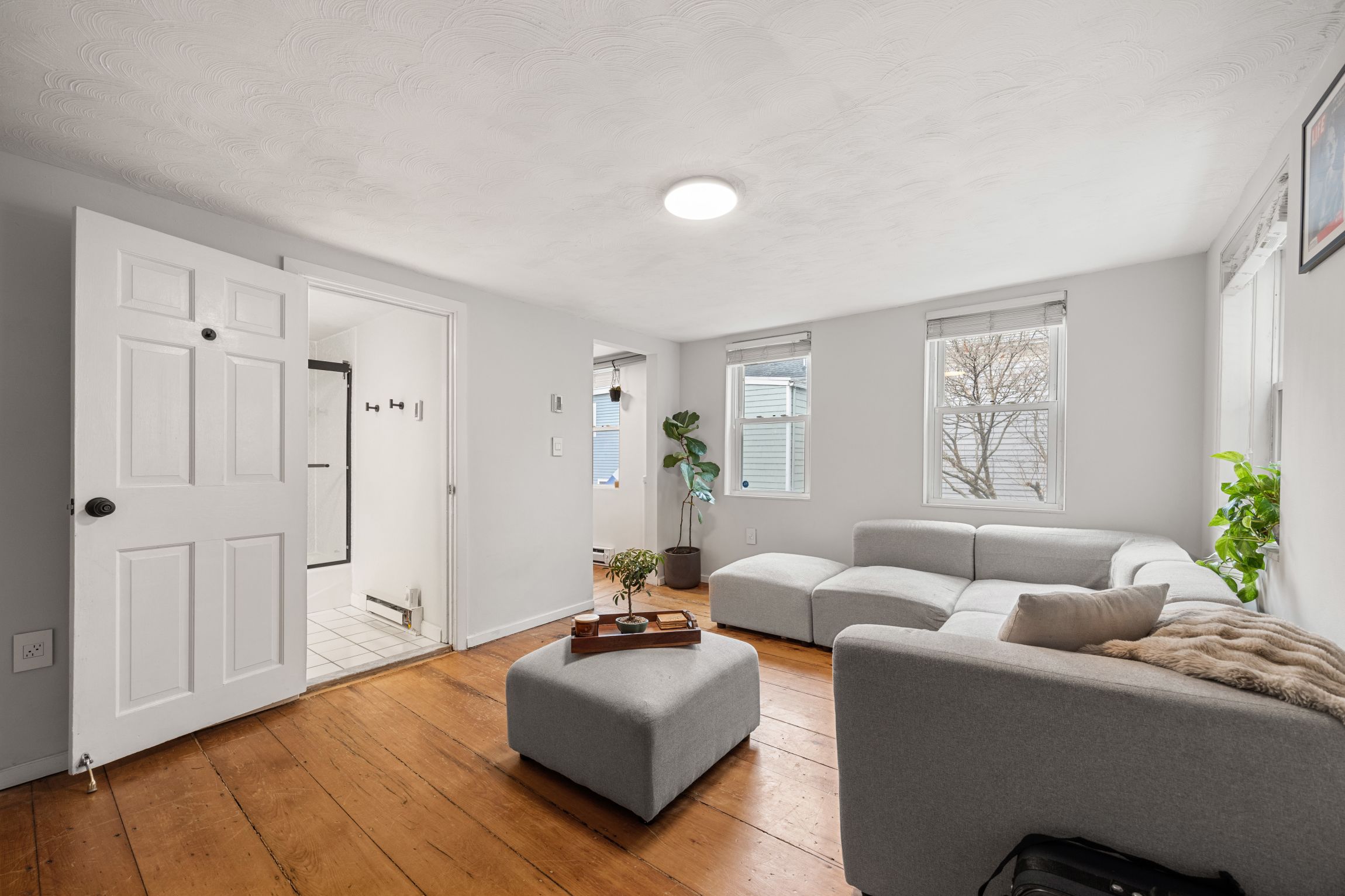  4 Mead Street Ct, Boston, MA, 02129 - 物件實景