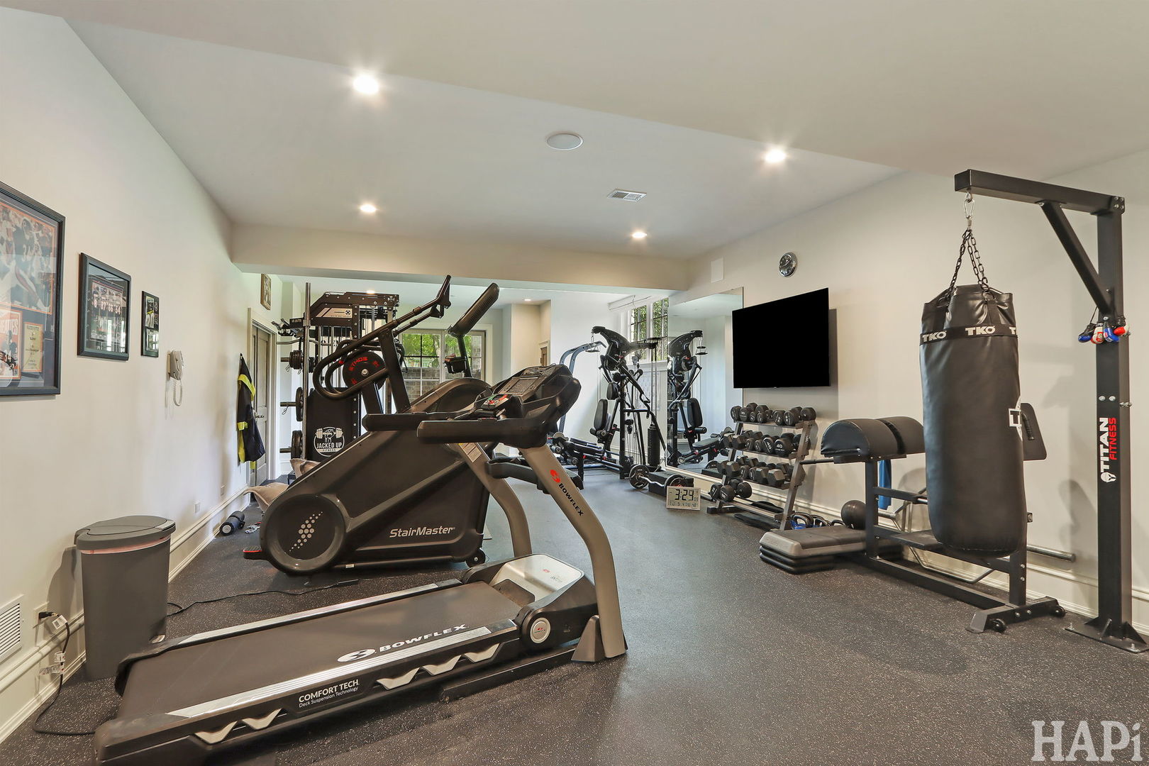 South Barrington, Illinois, 60010, United States, 5 Bedrooms Bedrooms, ,6 BathroomsBathrooms,Residential,For Sale,1947968