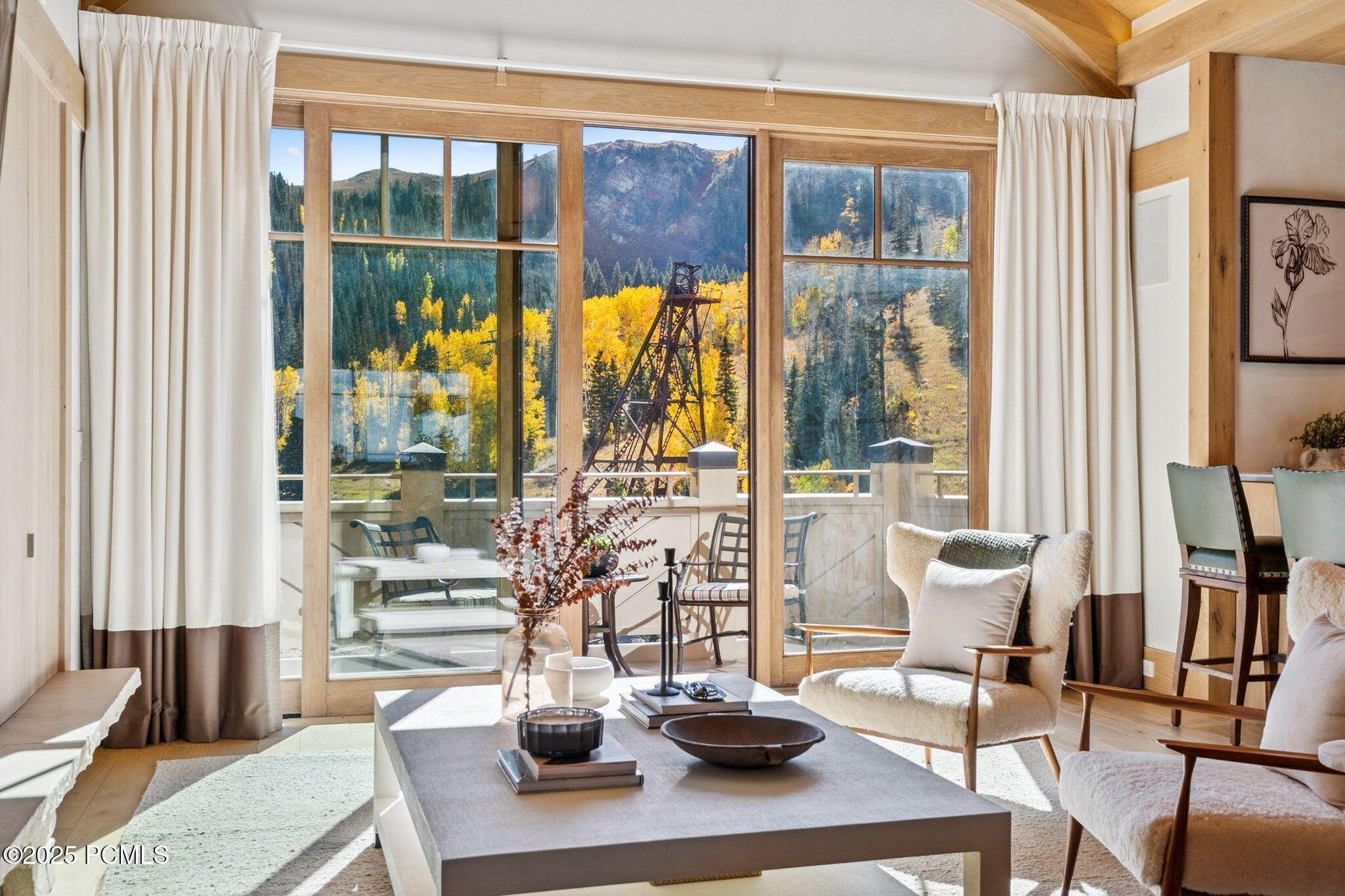 Park City, Utah, 84060, United States, 4 Bedrooms Bedrooms, ,5 BathroomsBathrooms,Residential,For Sale,1934666