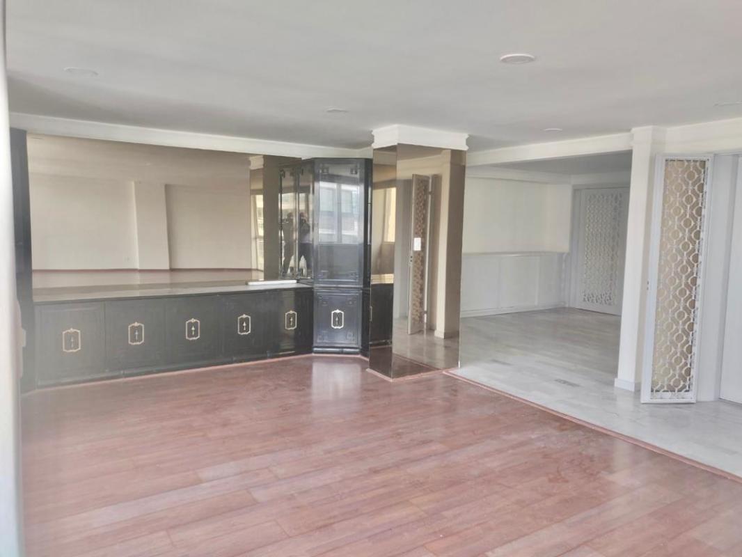 Horacio, Miguel Hidalgo, Ciudad de México, 11560, Mexico, 2 Bedrooms Bedrooms, ,2 BathroomsBathrooms,Residential,For Sale,Horacio,1617343