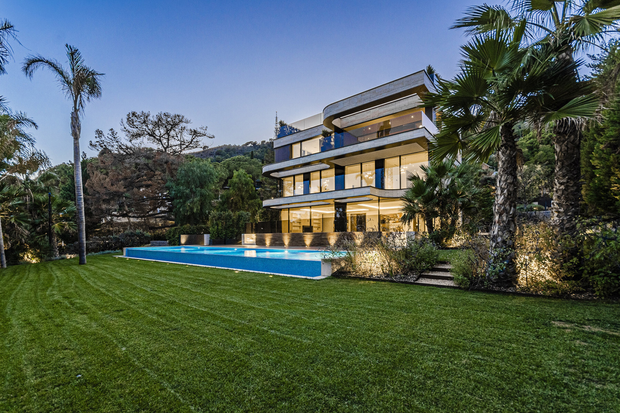  Pearson Paradise. Three luxury villas in the most exclusive location in BCN - 物件實景