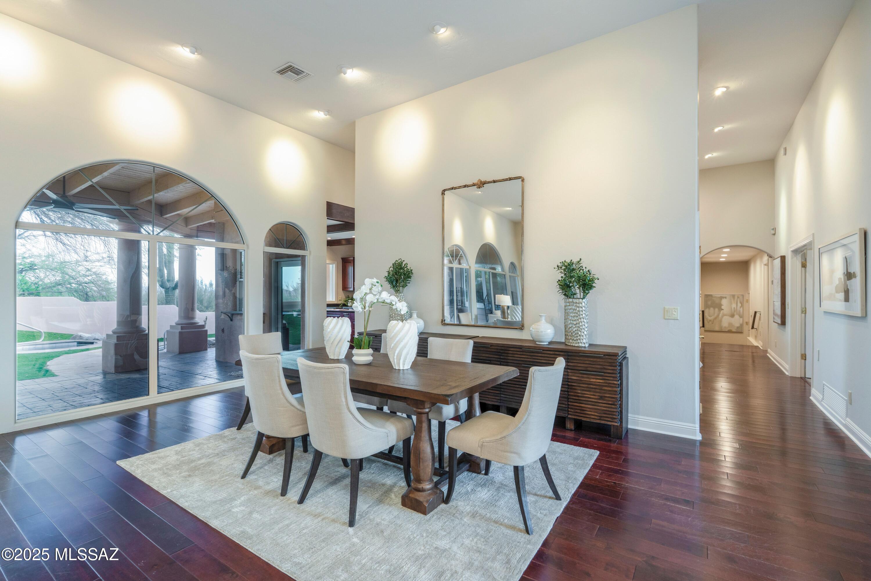 Tucson, Arizona, 85718, United States, 4 Bedrooms Bedrooms, ,4 BathroomsBathrooms,Residential,For Sale,1837380