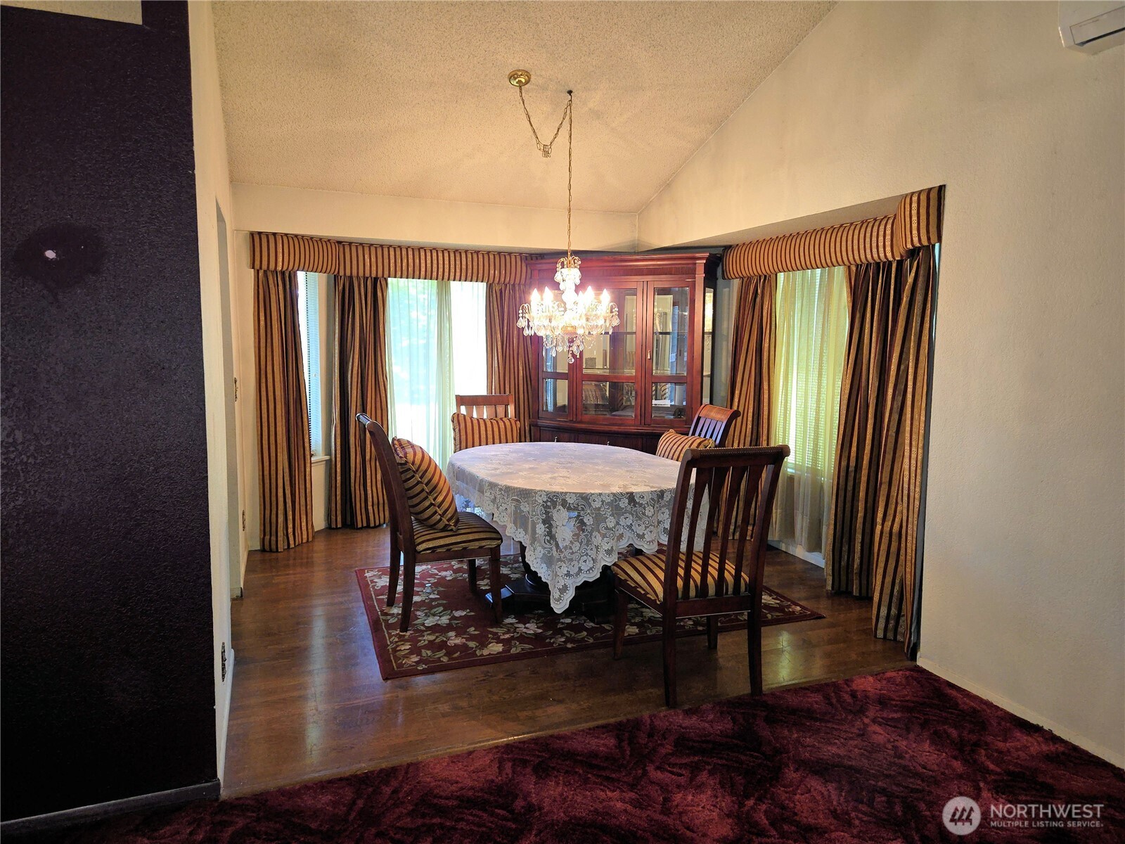 Auburn, Washington, 98001, United States, 3 Bedrooms Bedrooms, ,3 BathroomsBathrooms,Residential,For Sale,1804048