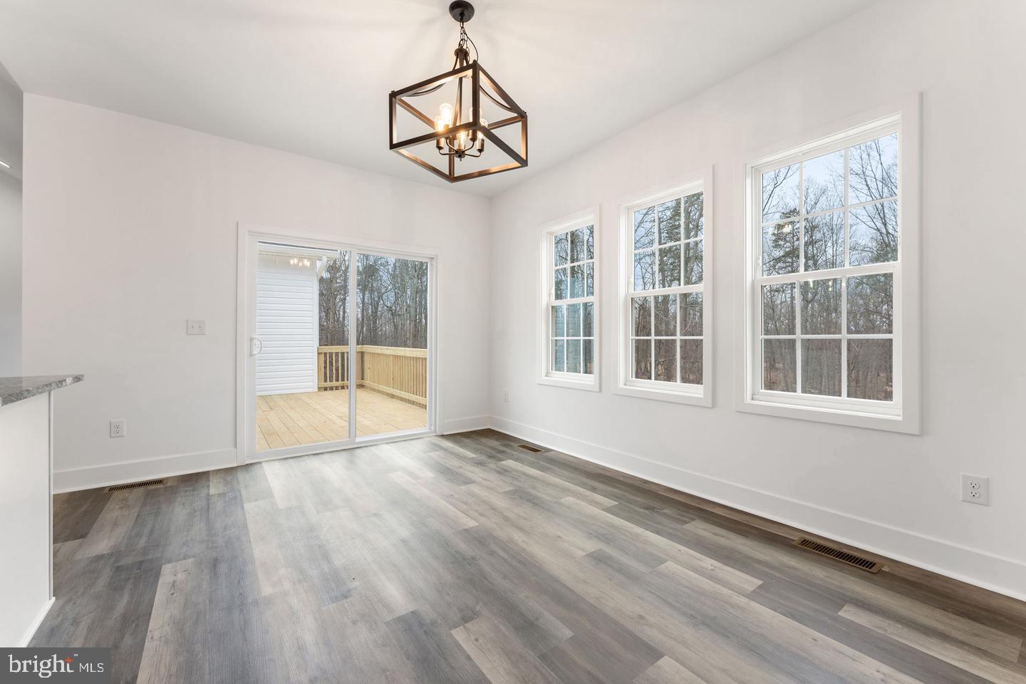 Culpeper, Virginia, 22701, United States, 3 Bedrooms Bedrooms, ,2 BathroomsBathrooms,Residential,For Sale,2001246