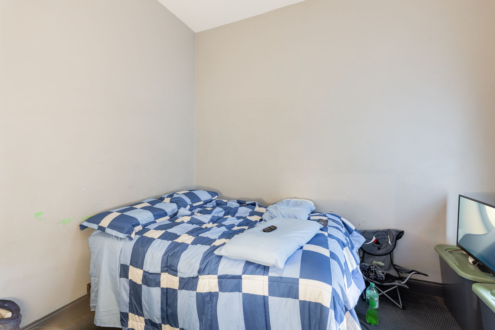 Chicago, Illinois, 60637, United States, 10 Bedrooms Bedrooms, ,Residential,For Sale,1947843