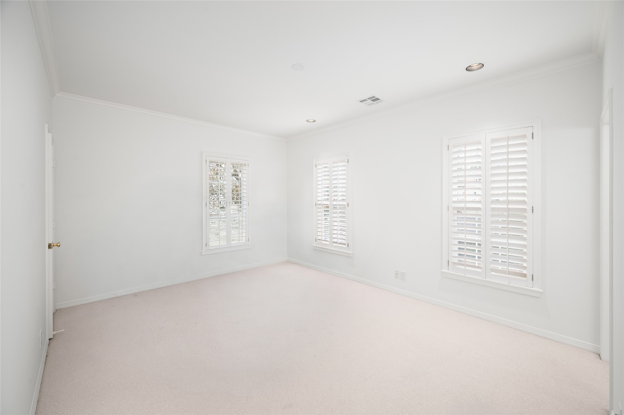  5495 Sugar Hill Drive - 物件實景