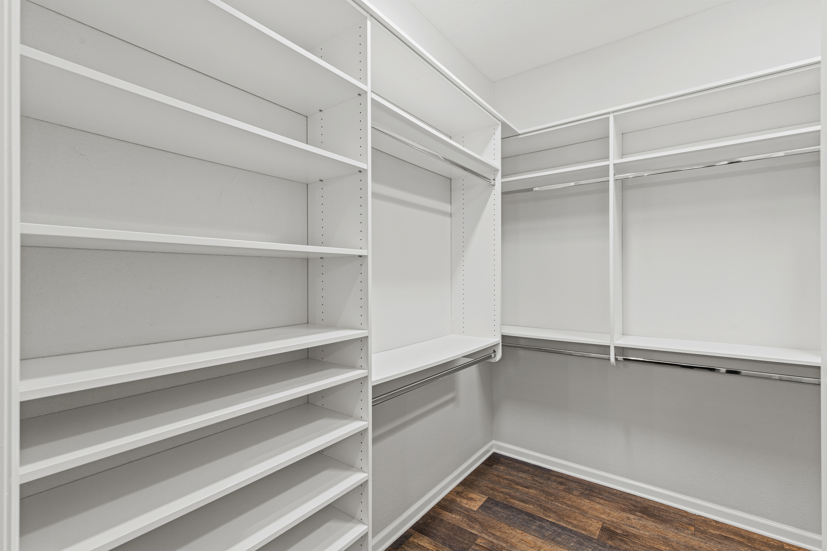 Oxford, Florida, 34484, United States, 3 Bedrooms Bedrooms, ,2 BathroomsBathrooms,Residential,For Sale,1989901