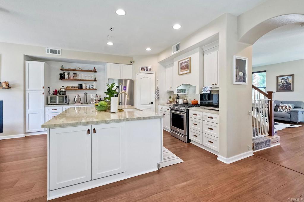 Temecula, California, 92591, United States, 4 Bedrooms Bedrooms, ,3 BathroomsBathrooms,Residential,For Sale,1919463
