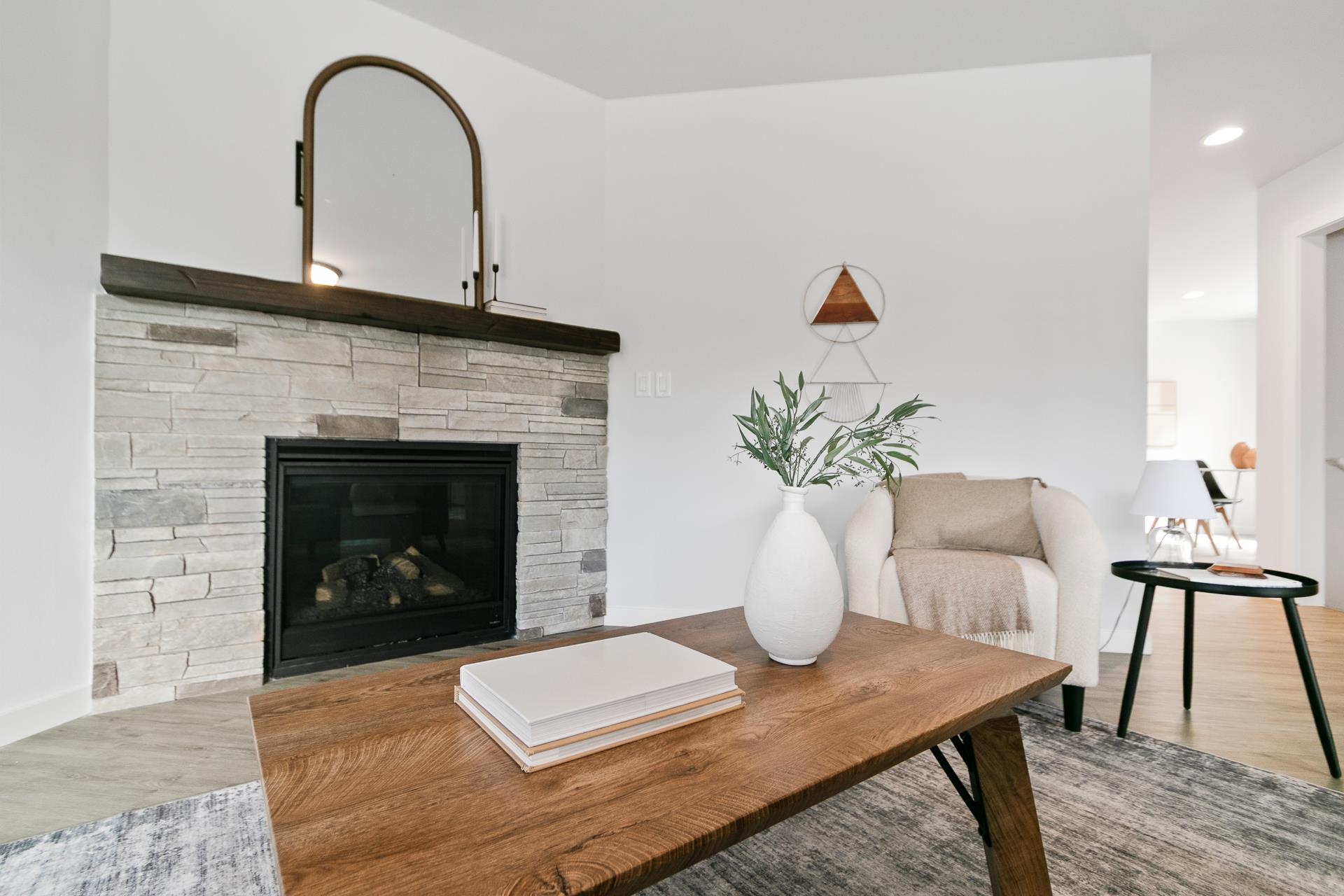 Madison, Wisconsin, 53714, United States, 3 Bedrooms Bedrooms, ,3 BathroomsBathrooms,Residential,For Sale,1941901