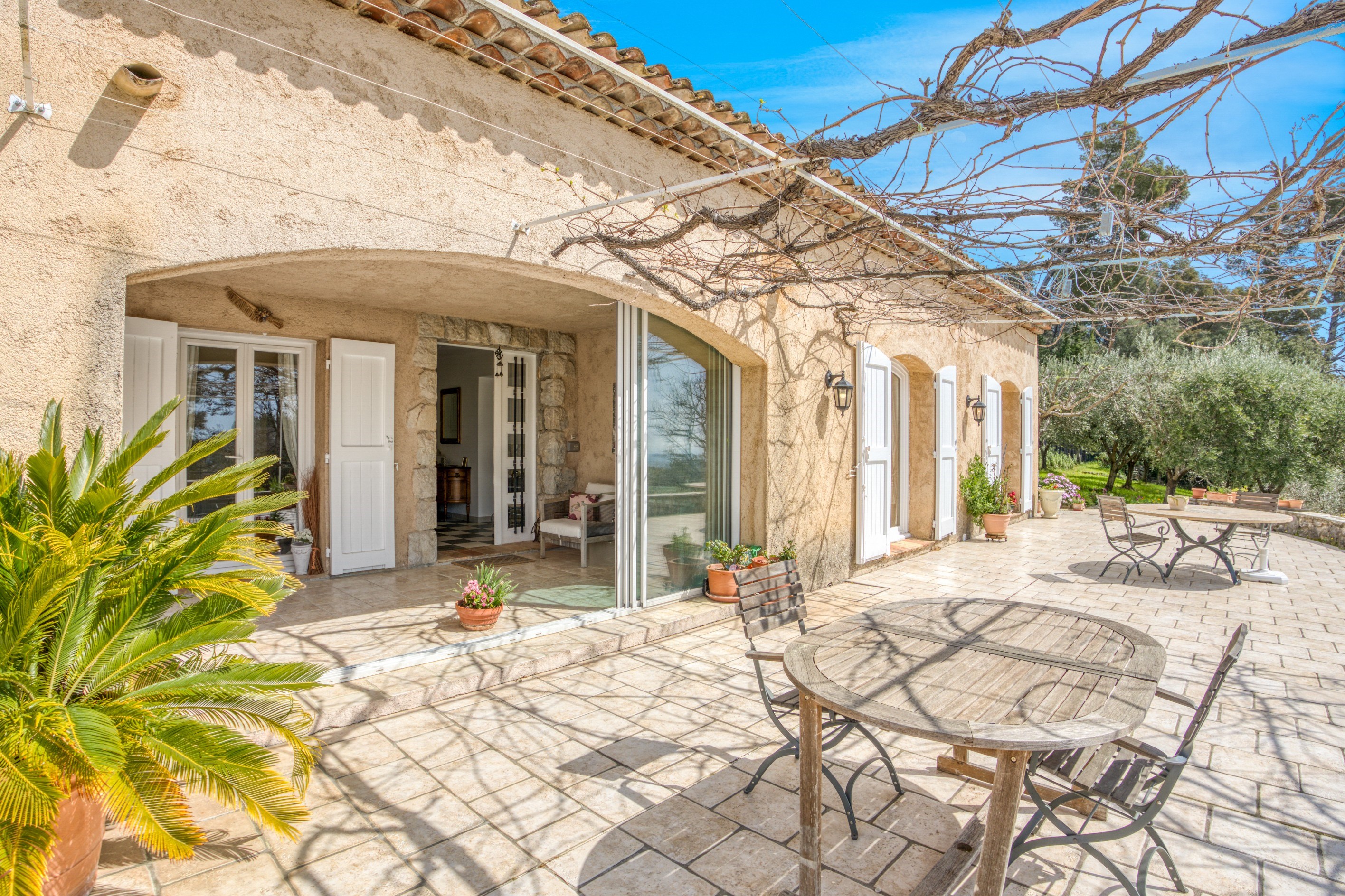  Stunning Provençal villa with clear view, glimpse of the sea, heated pool, in C… - 物件實景