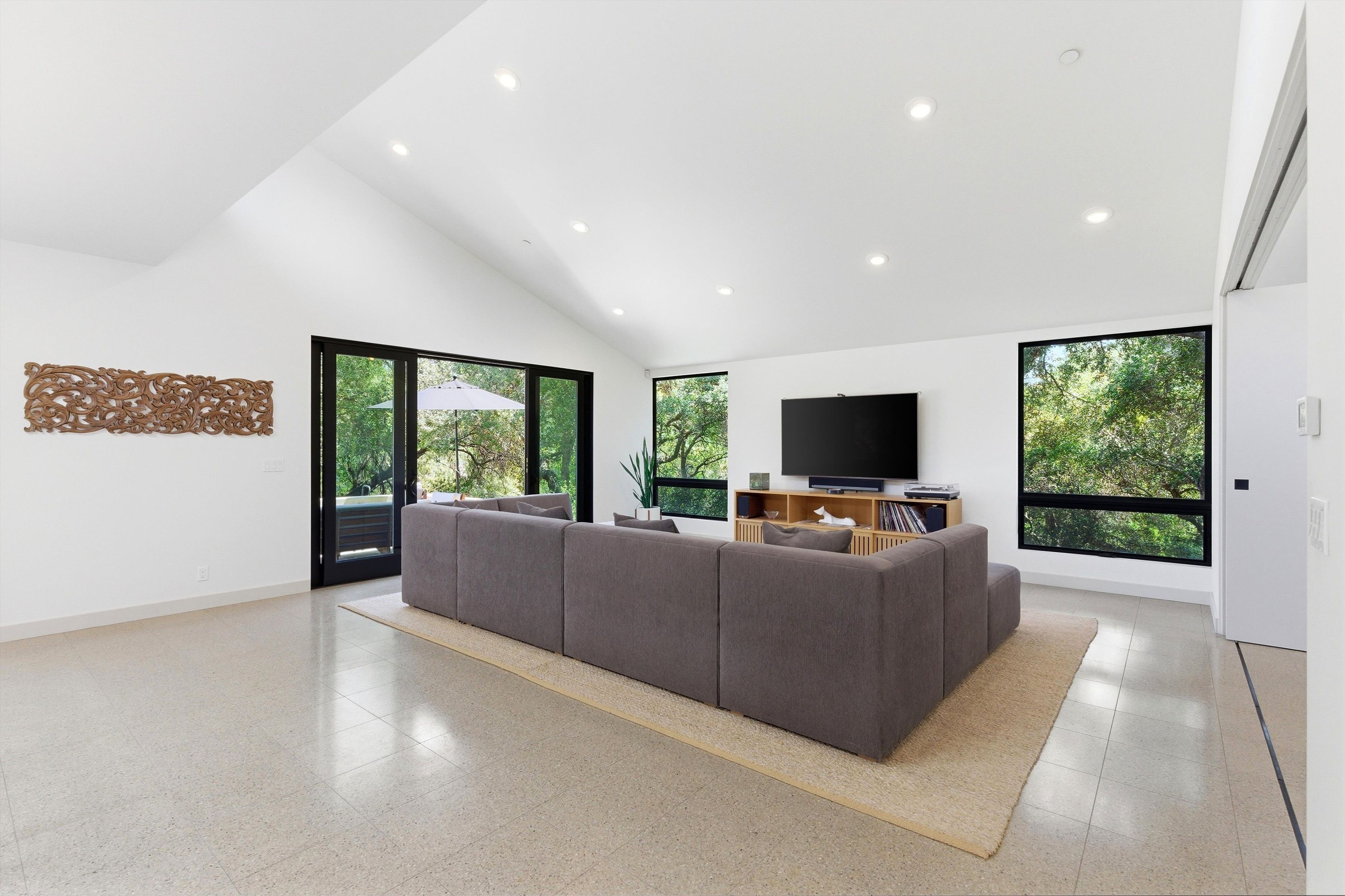  3860 Madison Rd - 物件實景