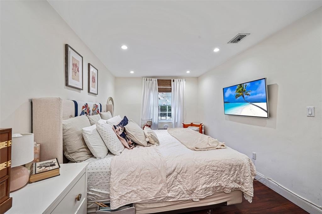 Miami, Florida, 33168, United States, 3 Bedrooms Bedrooms, ,2 BathroomsBathrooms,Residential,For Sale,1998718