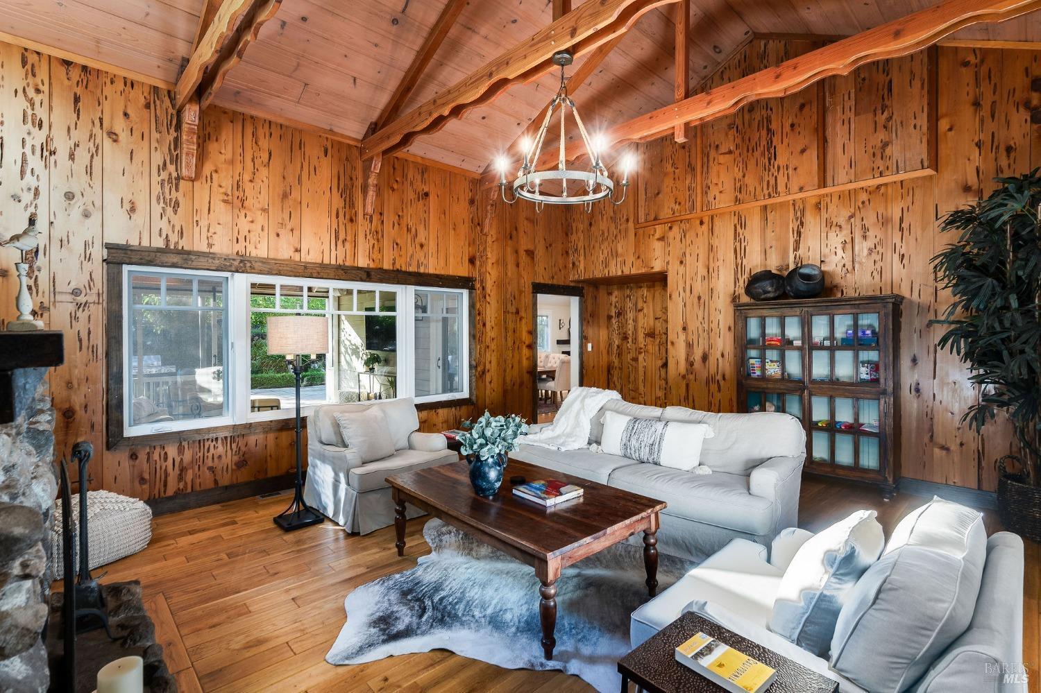 Calistoga, California, 94515, United States, 4 Bedrooms Bedrooms, ,5 BathroomsBathrooms,Residential,For Sale,1805301