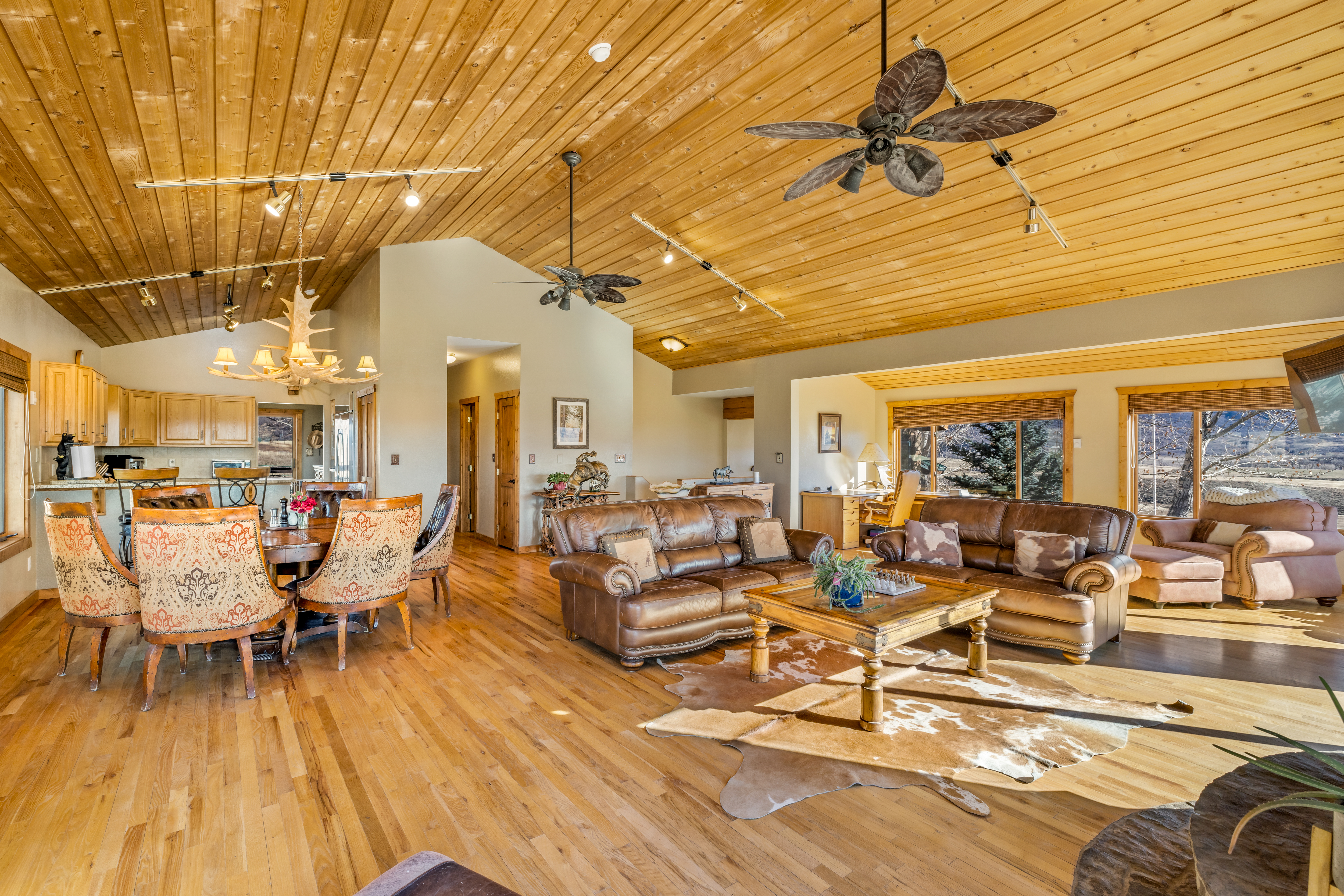  43300 Old Elk Trail Trail - 物件實景