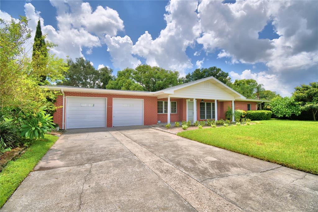 Winter Haven, Florida, 33880, United States, 3 Bedrooms Bedrooms, ,3 BathroomsBathrooms,Residential,For Sale,1736621