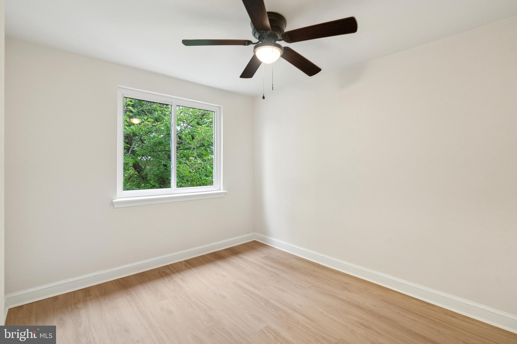 Alexandria, Virginia, 22305, United States, 2 Bedrooms Bedrooms, ,2 BathroomsBathrooms,Residential,For Sale,1944673