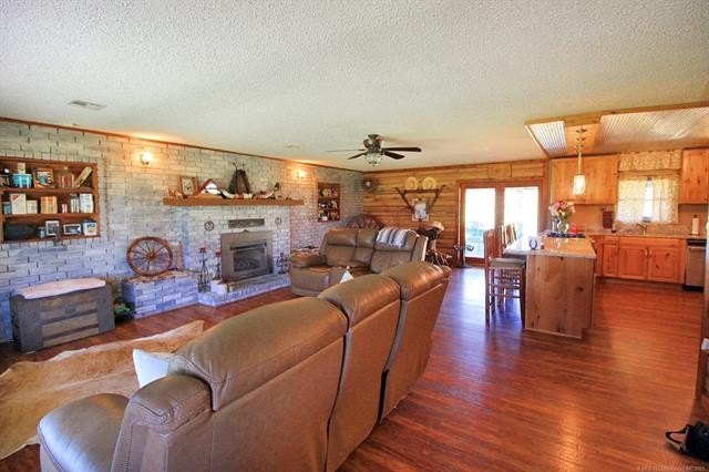 Stilwell, Oklahoma, 74960, United States, 3 Bedrooms Bedrooms, ,2 BathroomsBathrooms,Residential,For Sale,1763492