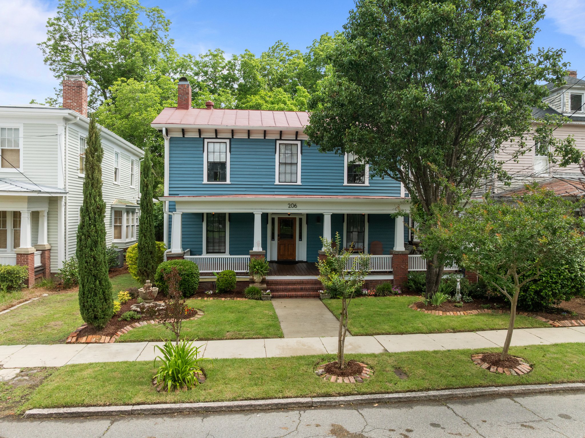 Washington, North Carolina, 27889, United States, 5 Bedrooms Bedrooms, ,3 BathroomsBathrooms,Residential,For Sale,1869236