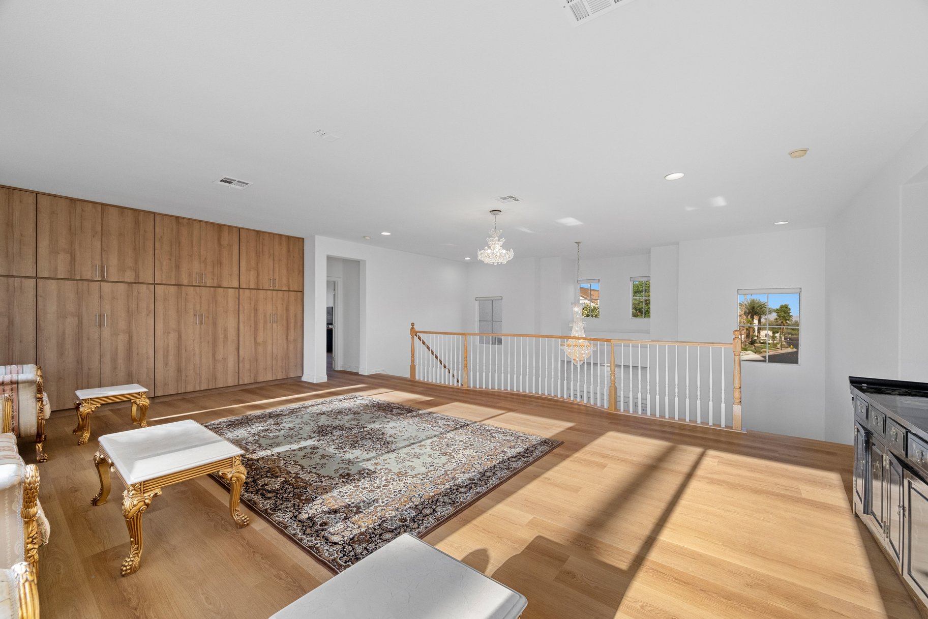  Highly Upgraded 4,000 sq ft Estate in Gated Community - 物件實景