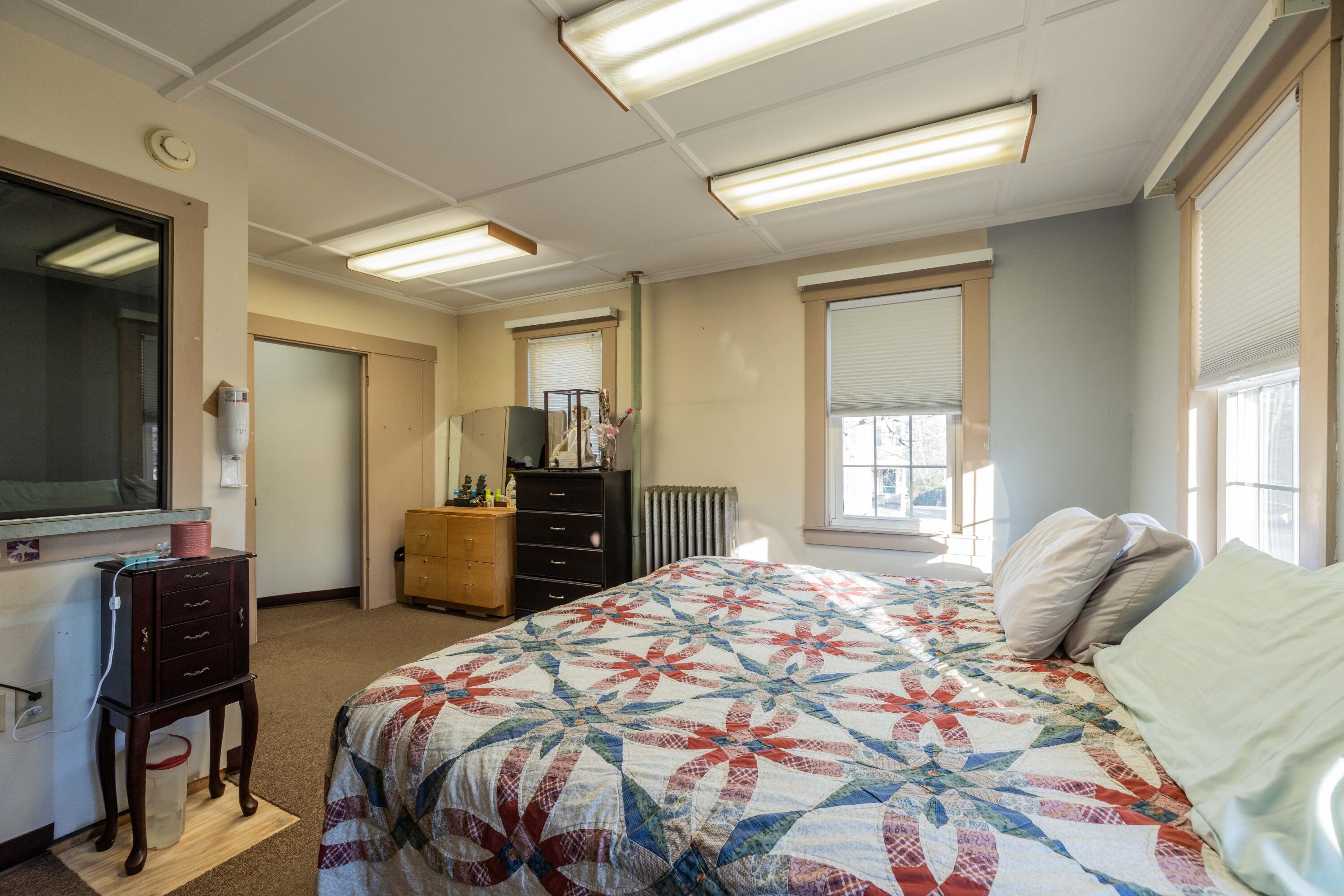 7 High Street, North Berwick, Maine, 03906, United States, 6 Bedrooms Bedrooms, ,3 BathroomsBathrooms,Residential,For Sale,7 High Street,1625255