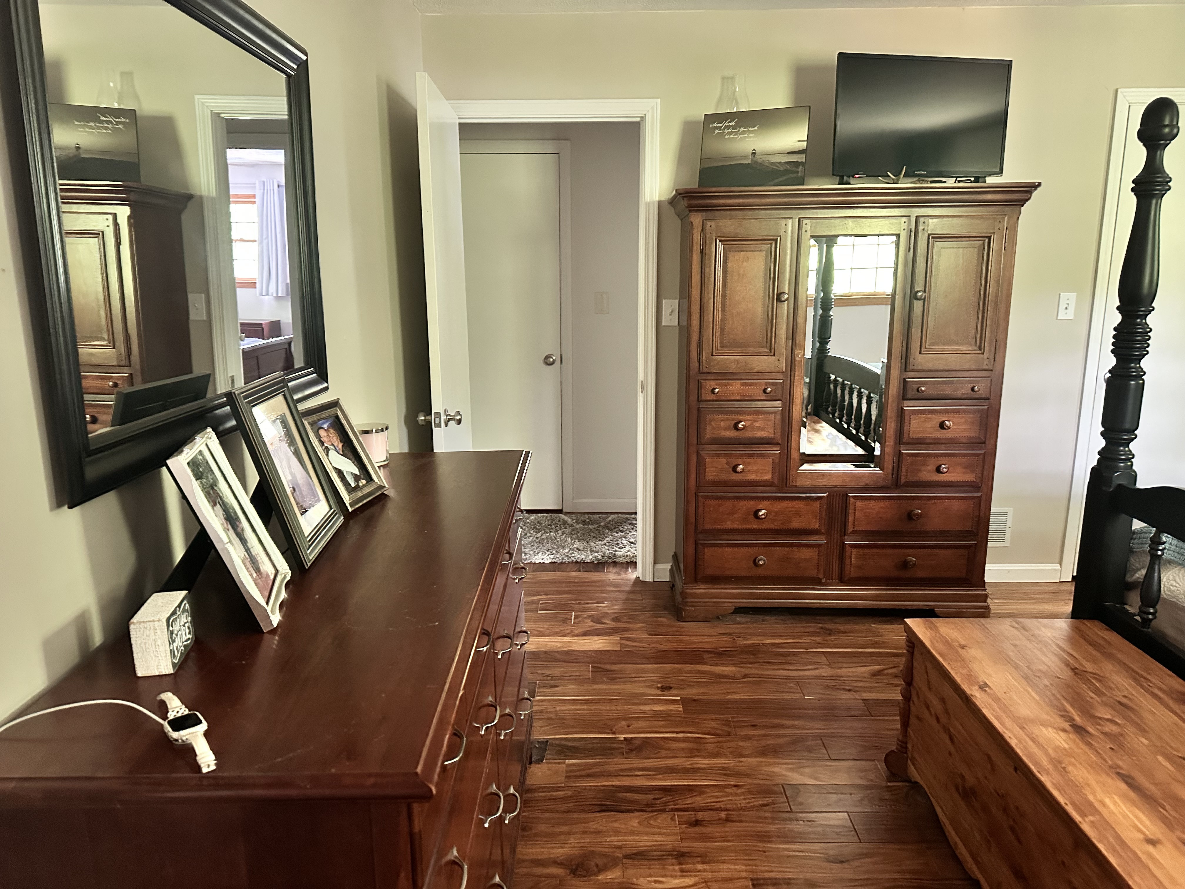 Shepherdsville, Kentucky, 40165, United States, 3 Bedrooms Bedrooms, ,2 BathroomsBathrooms,Residential,For Sale,1944660