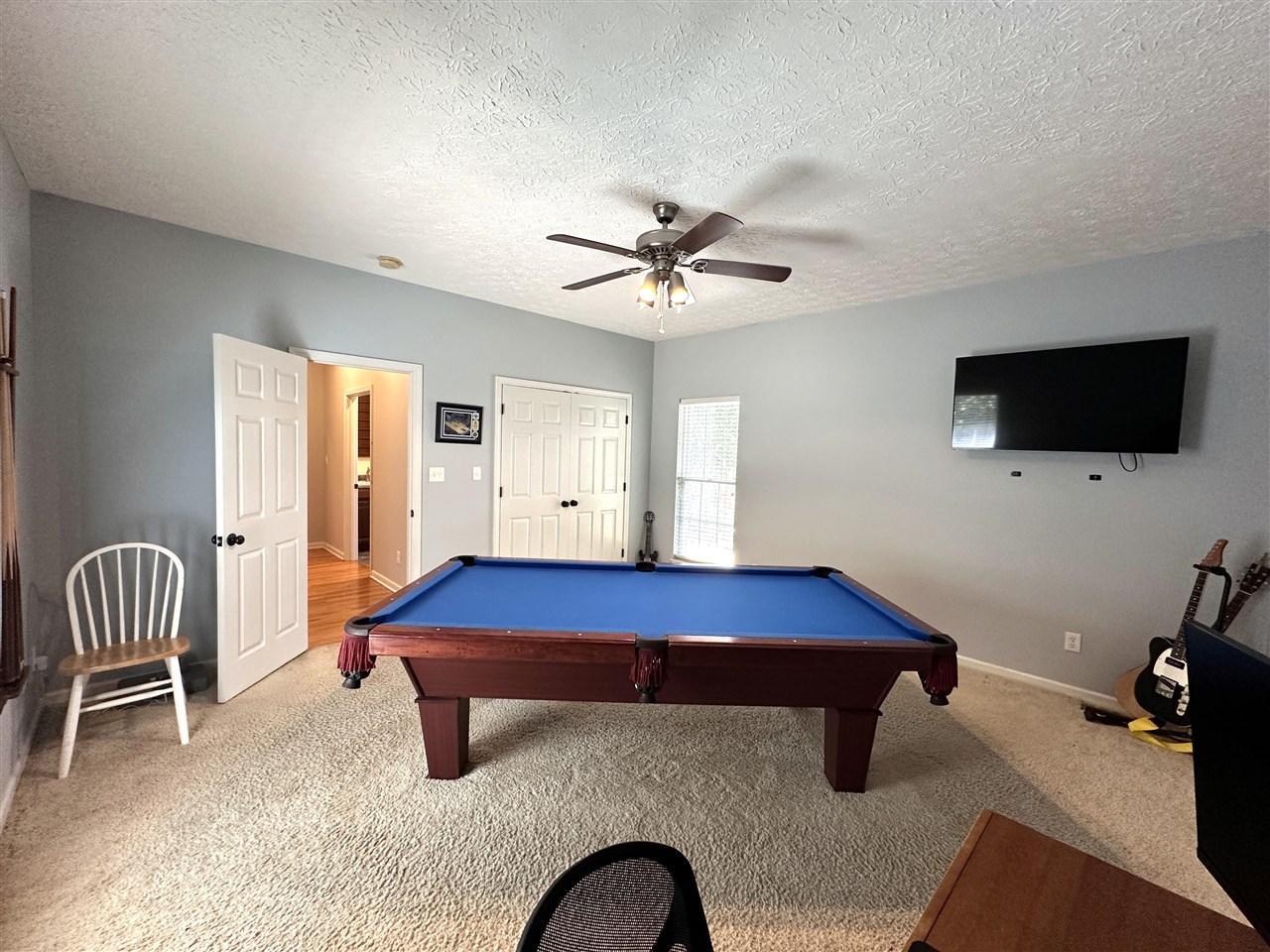 Bowling Green, Kentucky, 42104, United States, 5 Bedrooms Bedrooms, ,3 BathroomsBathrooms,Residential,For Sale,1907465
