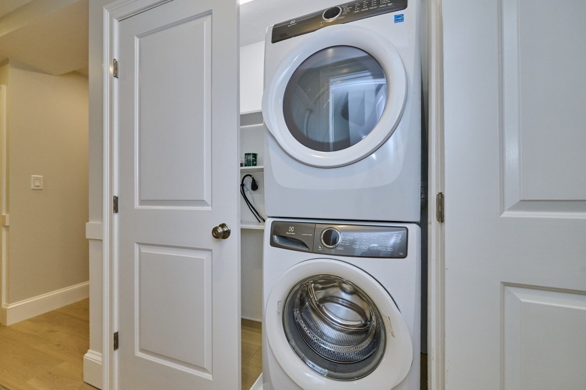 Boston, Massachusetts, 02130, United States, 3 Bedrooms Bedrooms, ,4 BathroomsBathrooms,Residential,For Sale,1979672