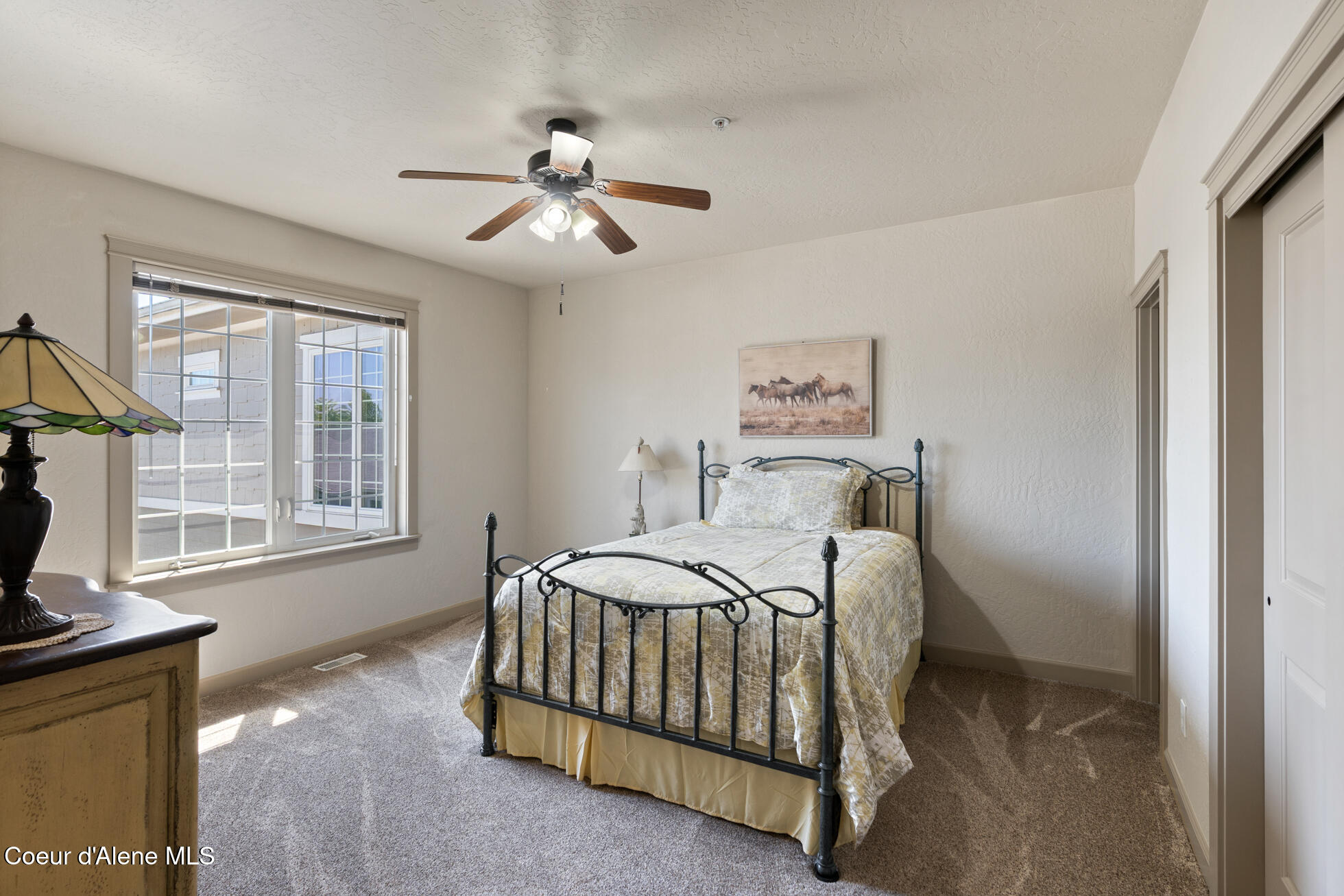 Coeur d'Alene, Idaho, 83814, United States, 3 Bedrooms Bedrooms, ,3 BathroomsBathrooms,Residential,For Sale,1936961