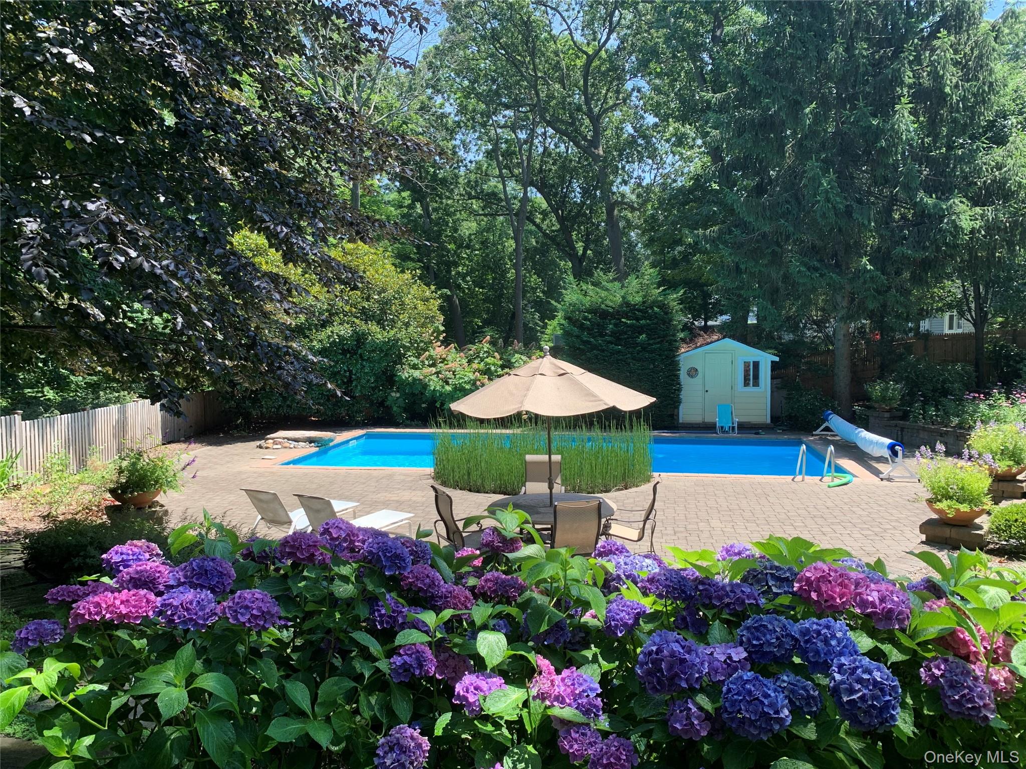  23 Woodhull Road, East Setauket, NY, 11733 - 物件實景