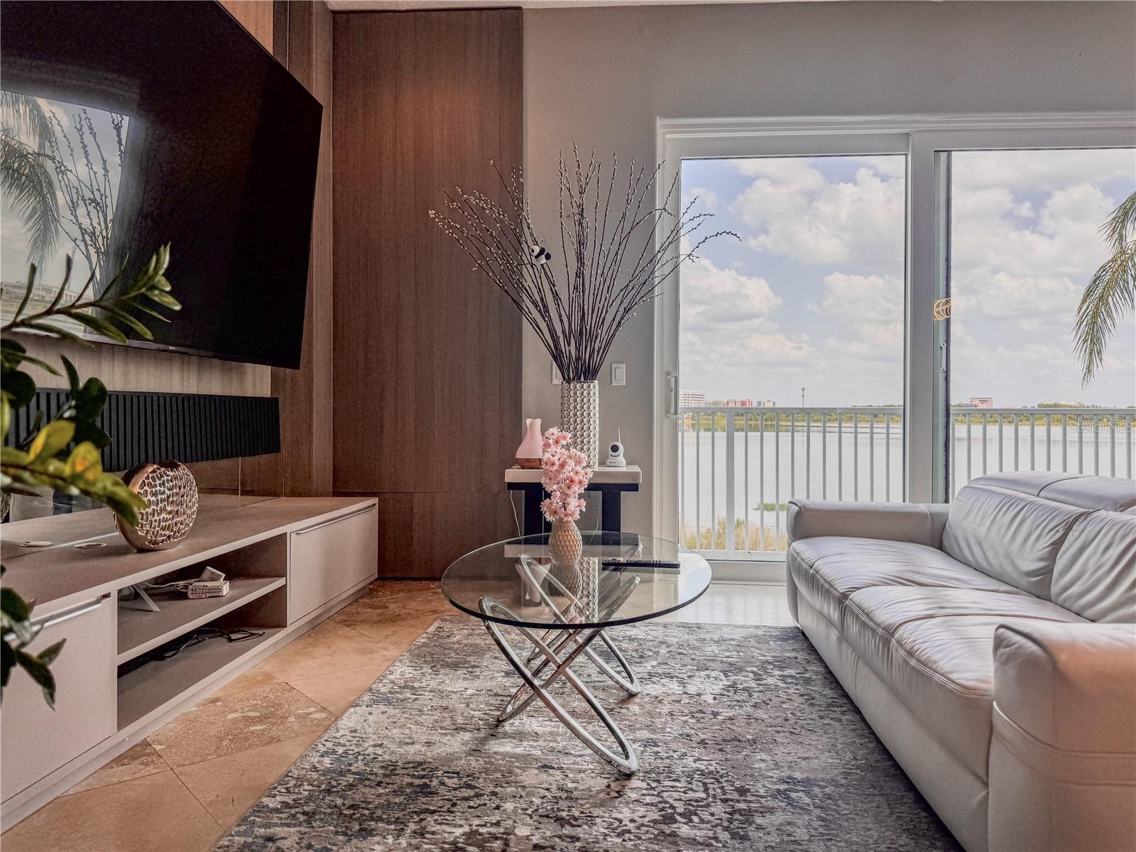 ORLANDO, Florida, 32836, United States, 5 Bedrooms Bedrooms, ,6 BathroomsBathrooms,Residential,For Sale,1983203