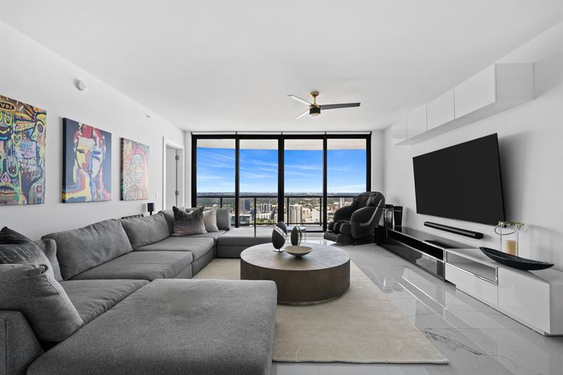 Fort Lauderdale, Florida, 33301, United States, 4 Bedrooms Bedrooms, ,5 BathroomsBathrooms,Residential,For Sale,1987961