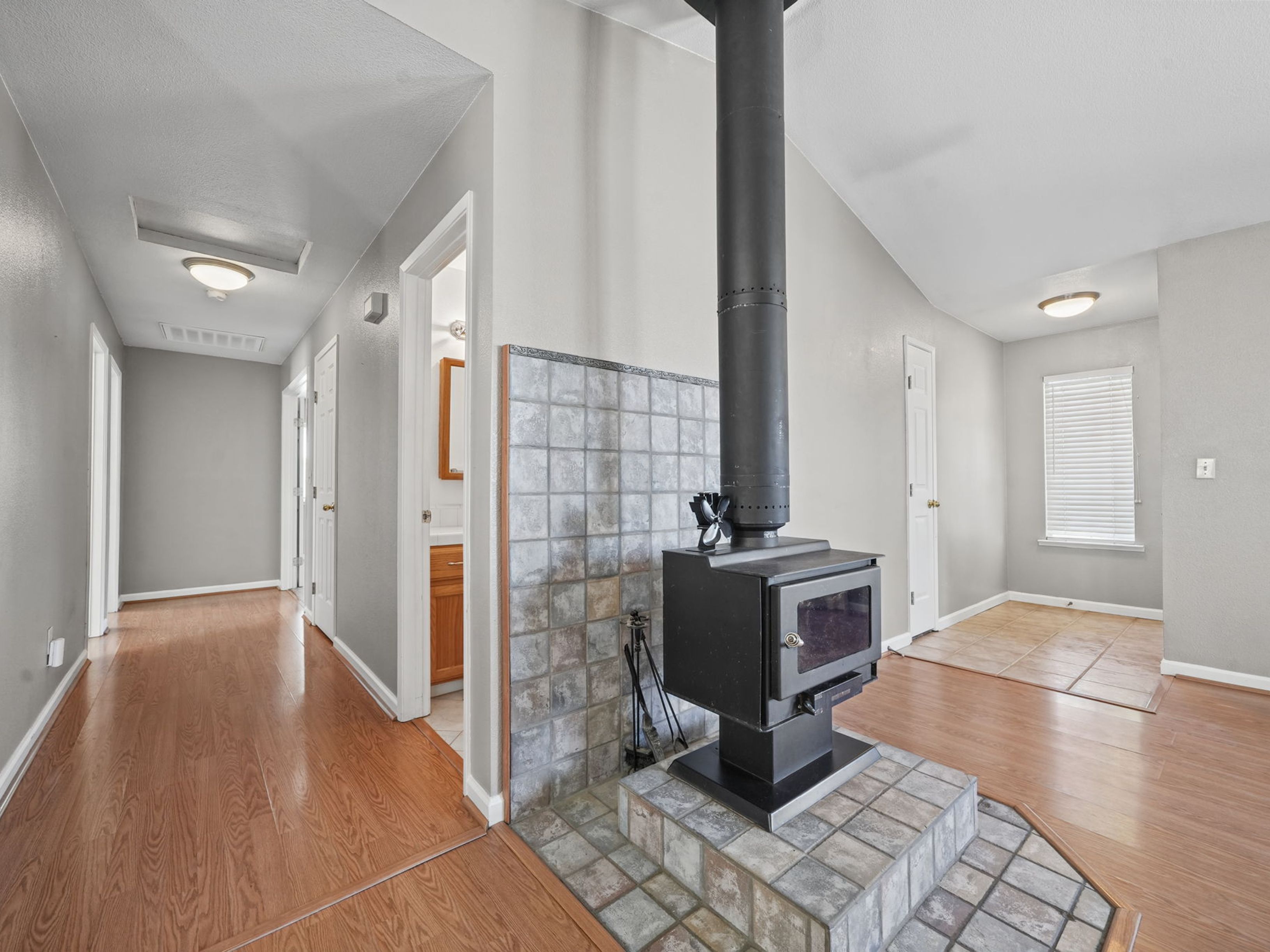  4611 Roadrunner Drive, Ione, CA 95640 - 物件實景