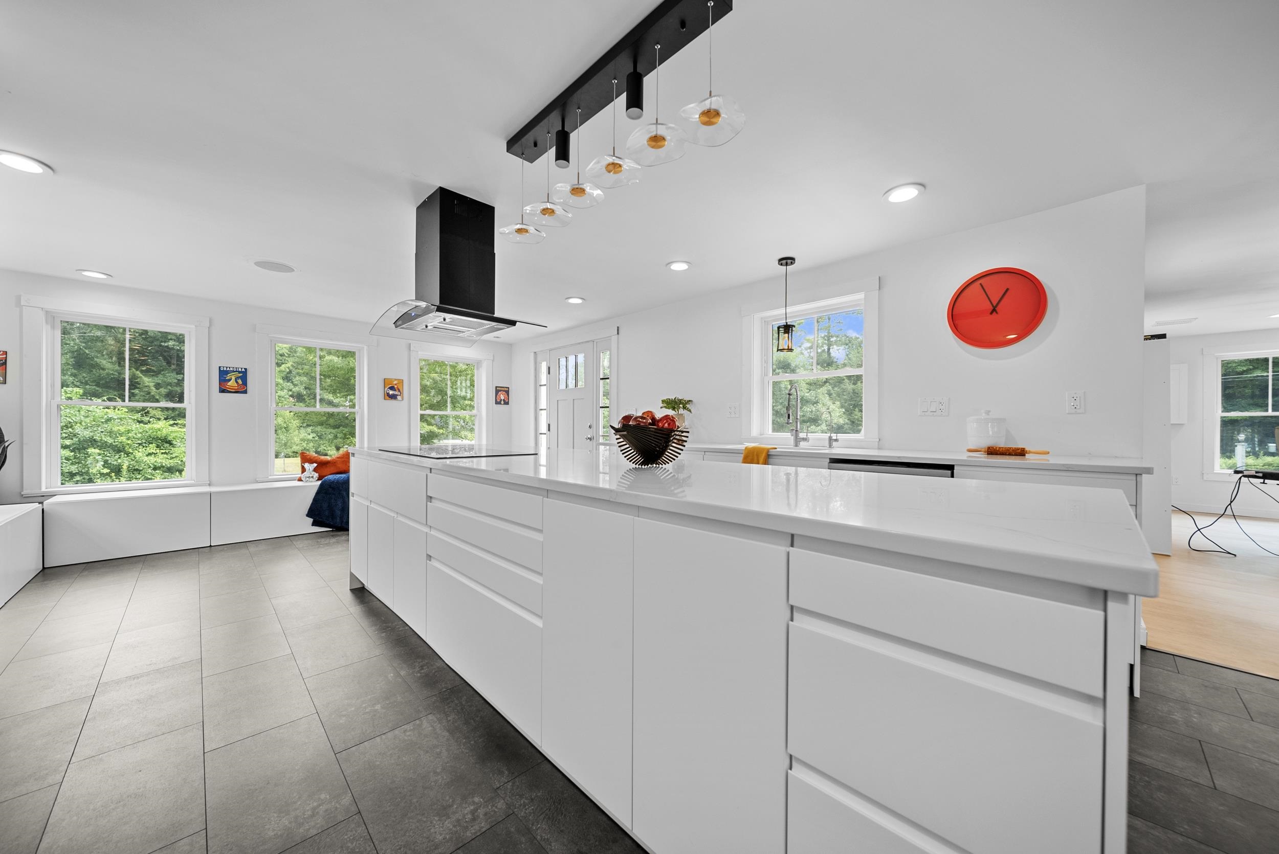 Merrimack, New Hampshire, 03054, United States, 3 Bedrooms Bedrooms, ,Residential,For Sale,1911681