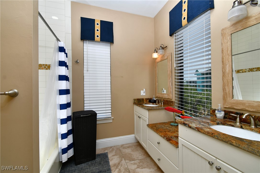 Captiva, Florida, 33924, United States, 4 Bedrooms Bedrooms, ,5 BathroomsBathrooms,Residential,For Sale,1976080