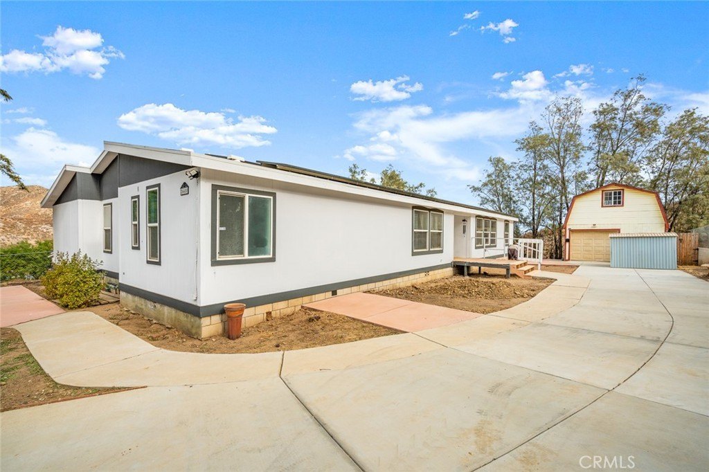 Hemet, California, 92545, United States, 6 Bedrooms Bedrooms, ,3 BathroomsBathrooms,Residential,For Sale,1937118
