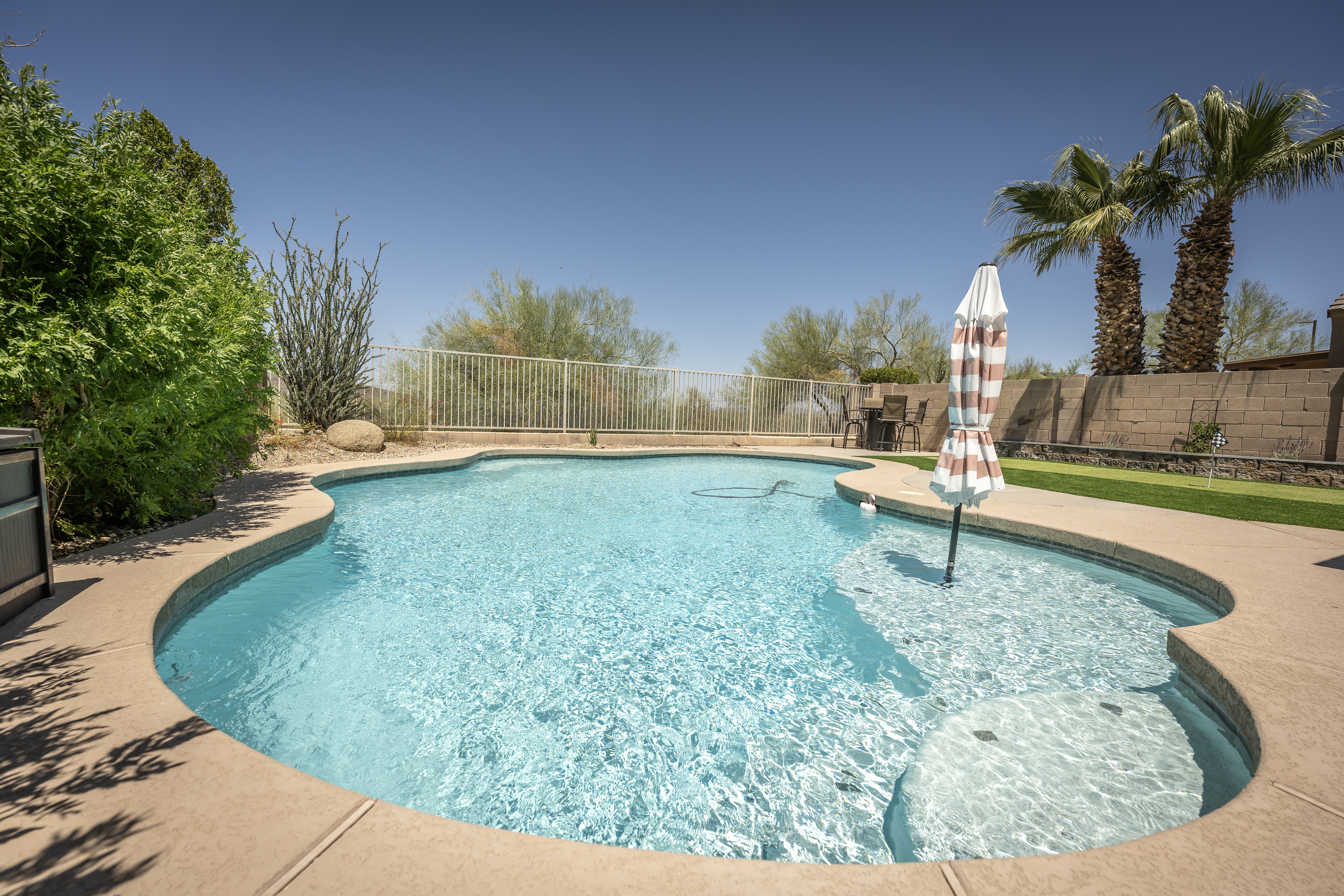 Phoenix, Arizona, 85085, United States, 4 Bedrooms Bedrooms, ,3 BathroomsBathrooms,Residential,For Sale,1869384