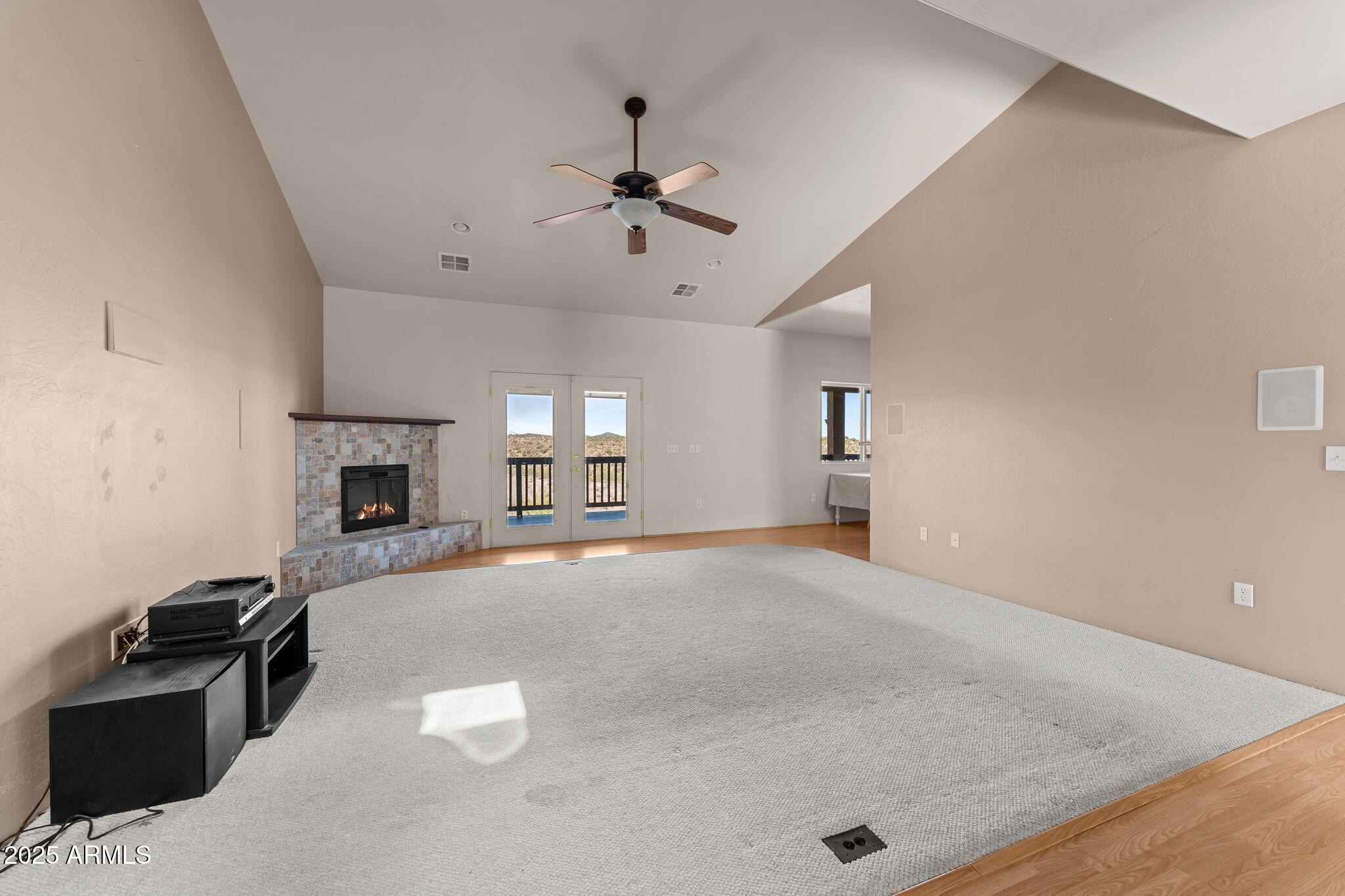 Morristown, Arizona, 85342, United States, 5 Bedrooms Bedrooms, ,4 BathroomsBathrooms,Residential,For Sale,1887145