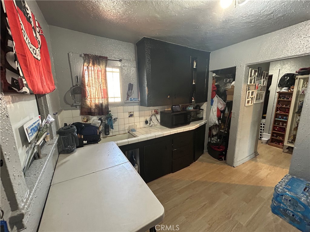 Los Angeles, California, 90011, United States, ,Residential,For Sale,1993892