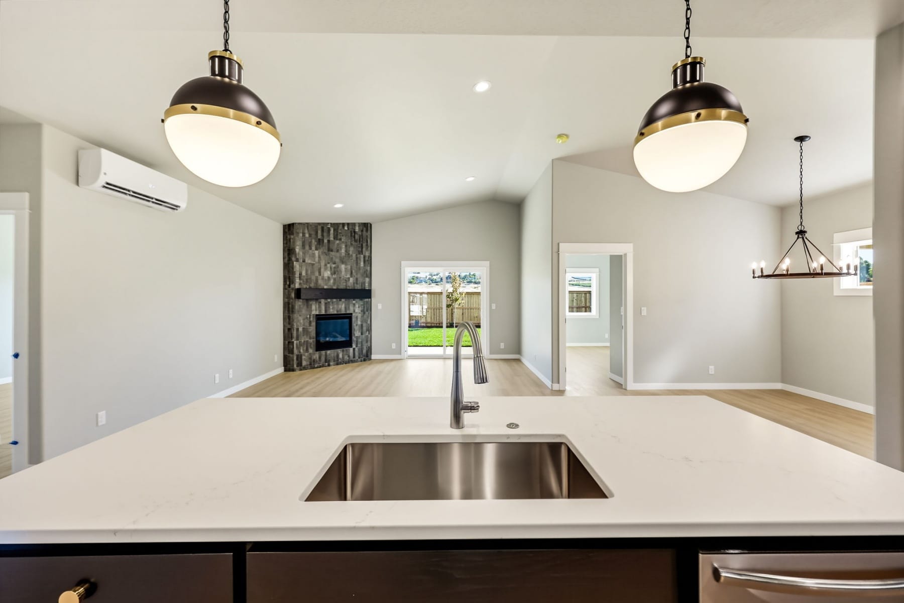  3220 Garner Way Medford, OR 97504 - 物件實景