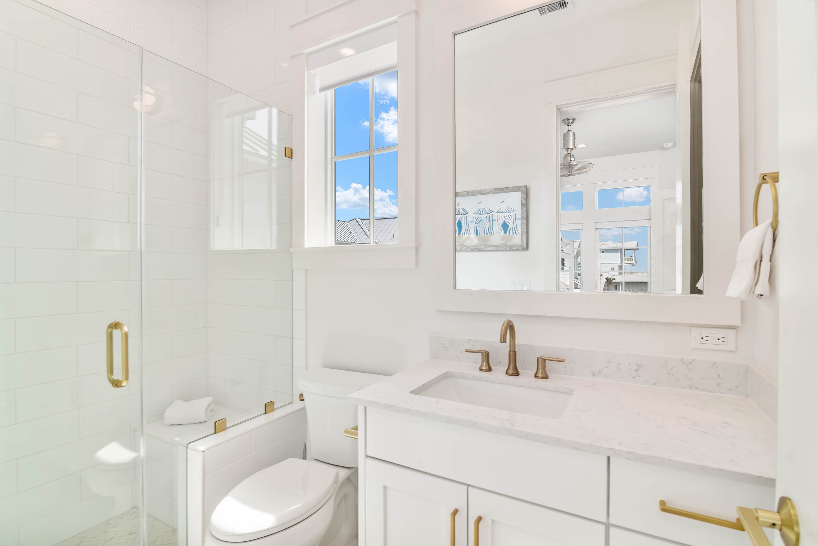  Stunning Coastal Retreat - 物件實景