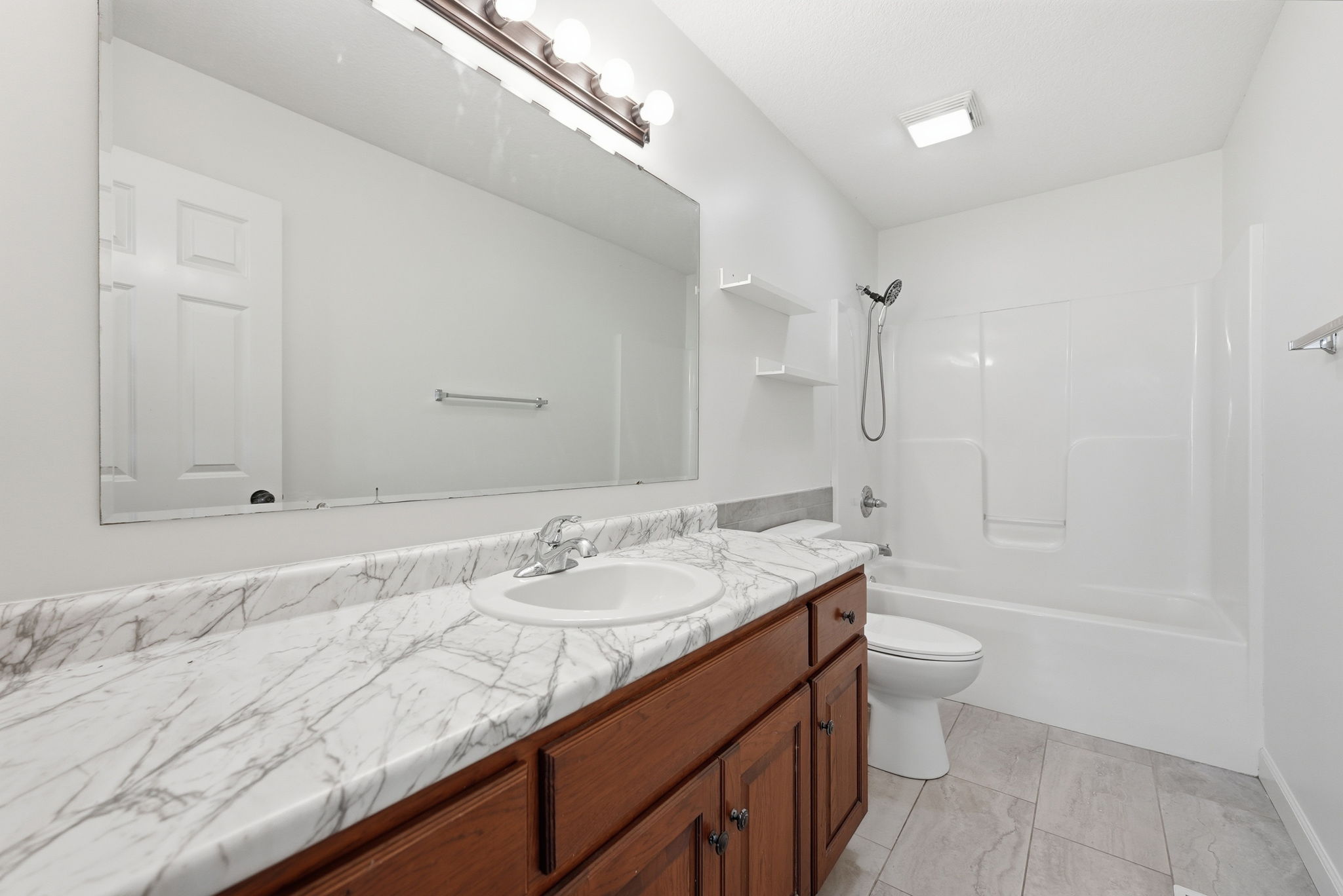  Move-In-Ready 3 Bedroom Ranch in Fort Wayne - 物件實景