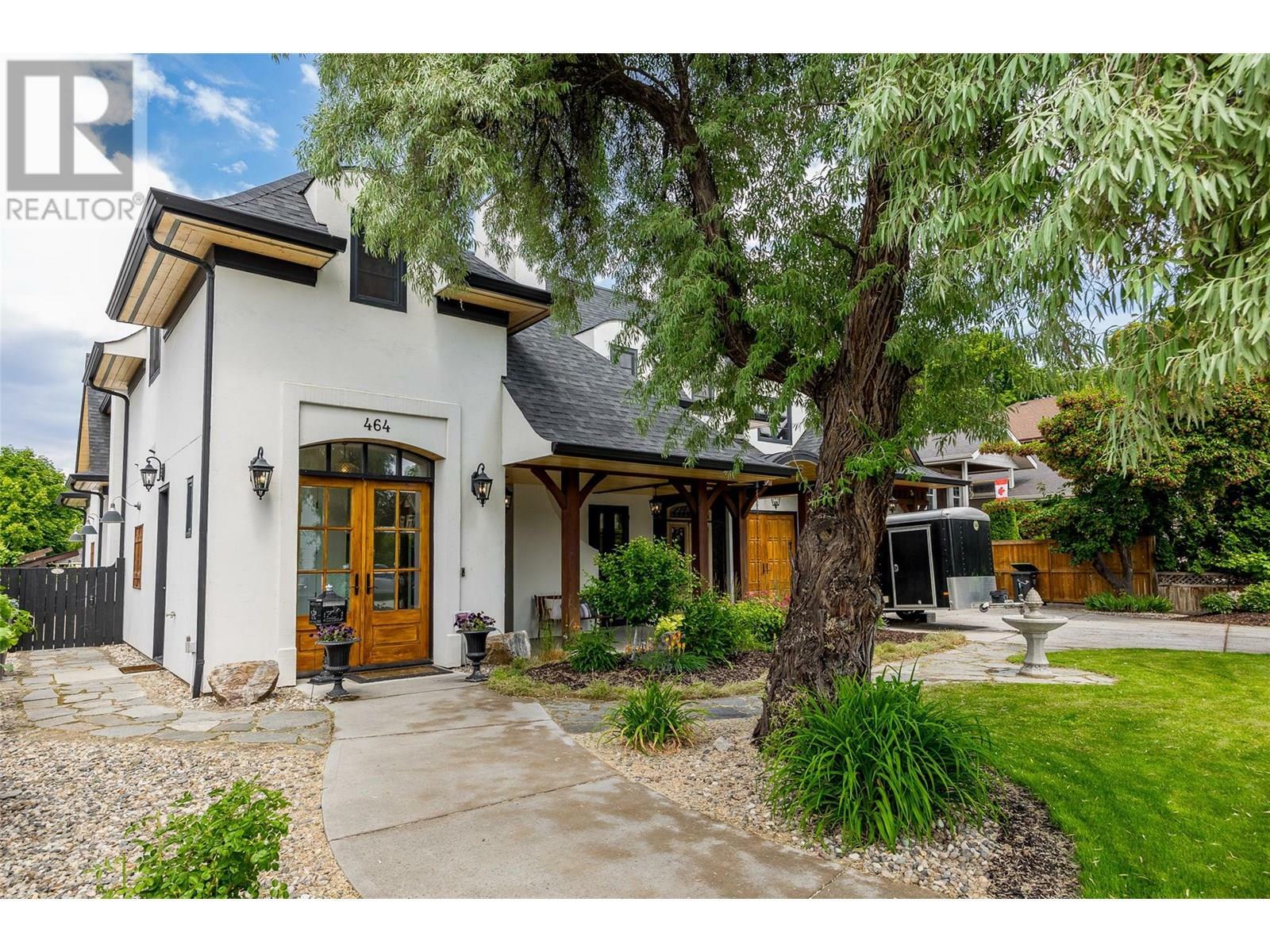 KELOWNA, British Columbia, V1Y 5N3, CA, 6 Bedrooms Bedrooms, ,4 BathroomsBathrooms,Residential,For Sale,1883056