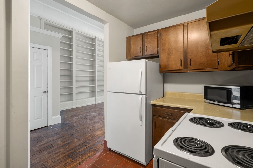 Boston, Massachusetts, 02116, United States, ,1 BathroomBathrooms,Residential,For Sale,1942010