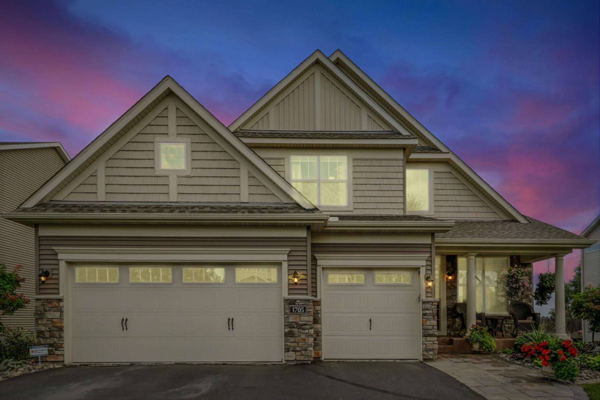 Chanhassen, Minnesota, 55317, United States, 5 Bedrooms Bedrooms, ,3 BathroomsBathrooms,Residential,For Sale,1938823