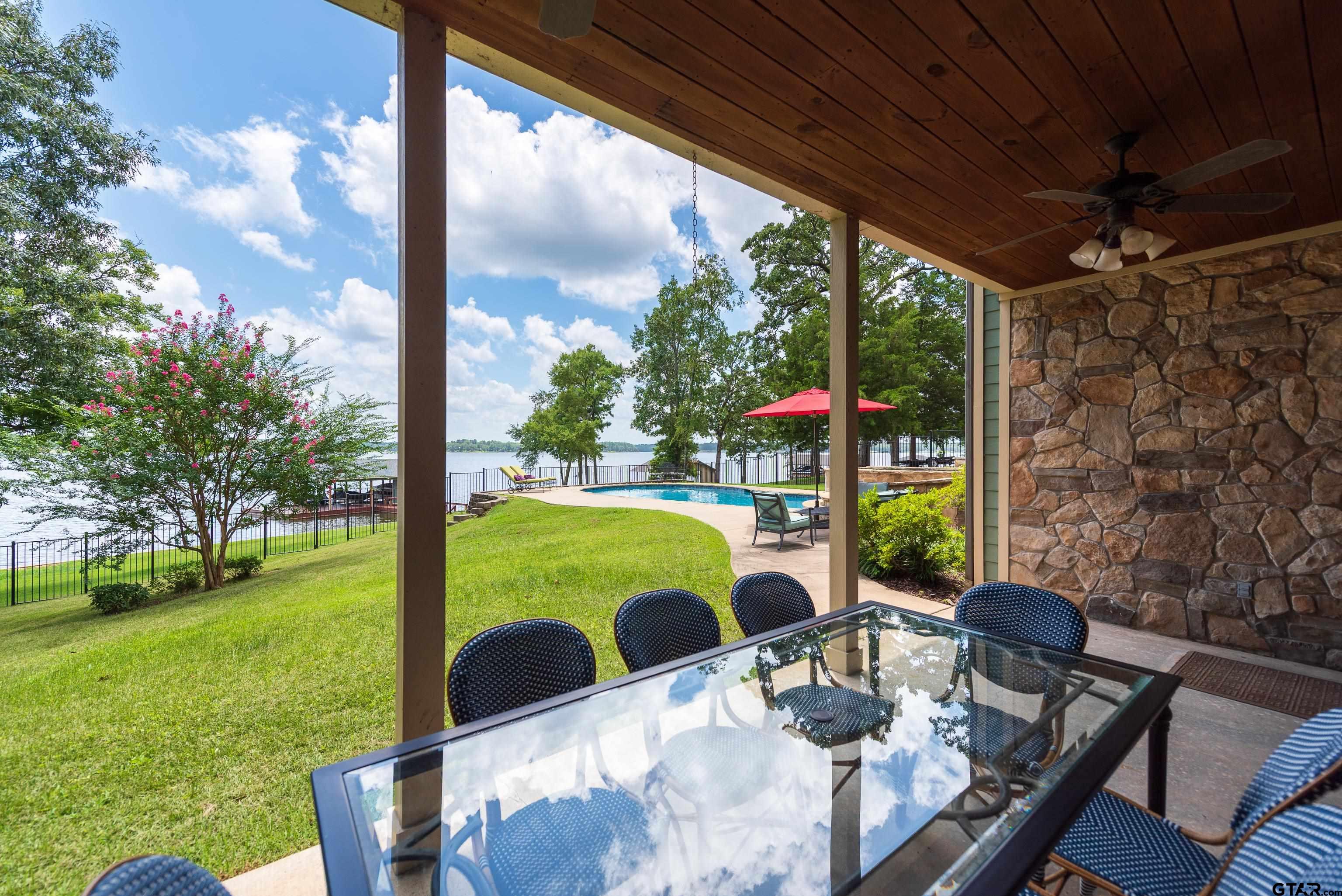 Pittsburg, Texas, 75686, United States, 4 Bedrooms Bedrooms, ,3 BathroomsBathrooms,Residential,For Sale,1895197