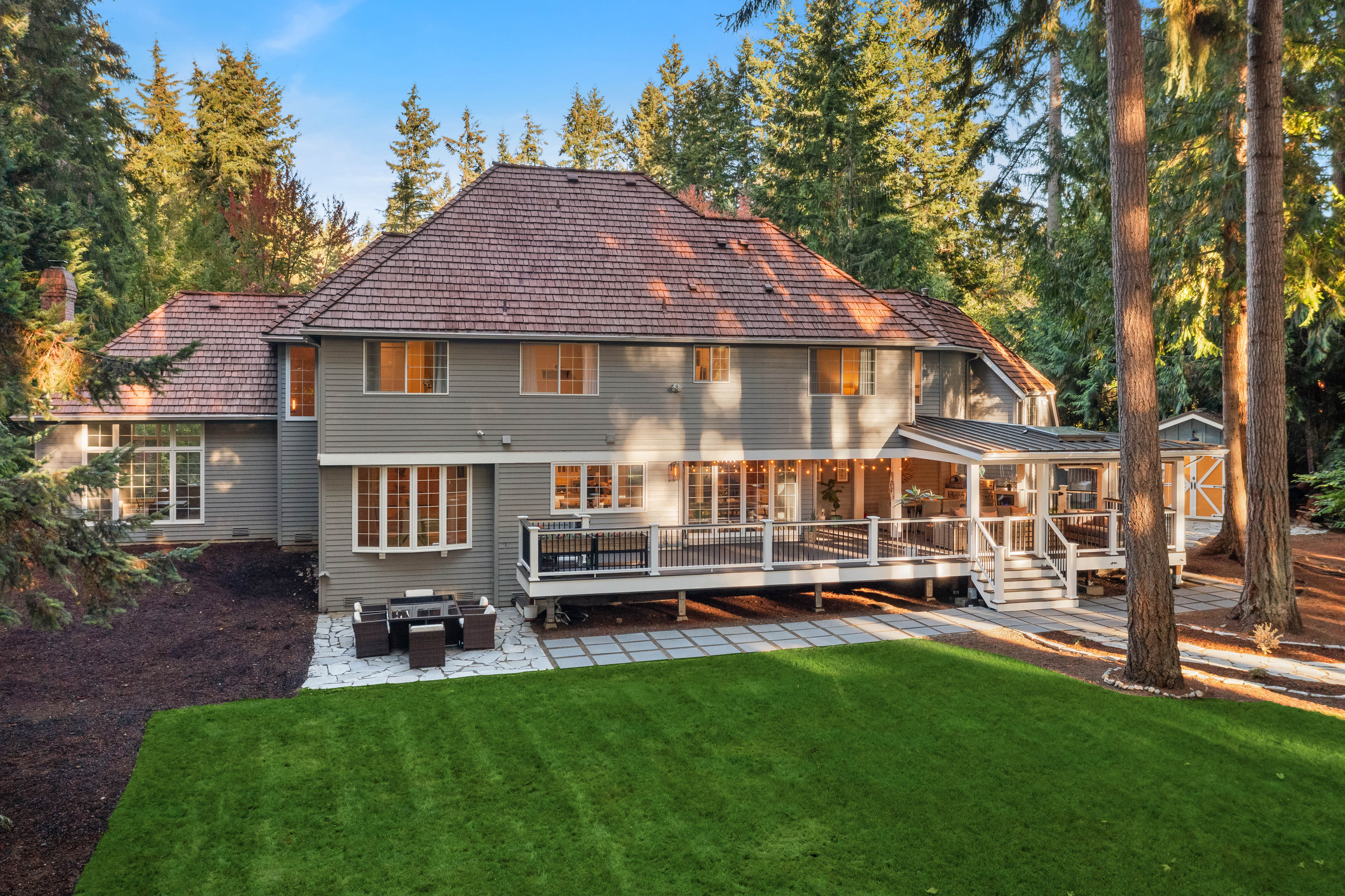  10129 214th Avenue Northeast, Redmond, WA 98053 - 物件實景