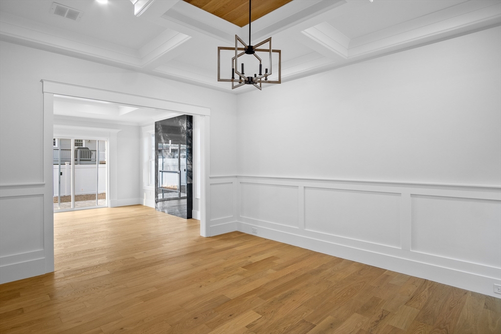 Attleboro, Massachusetts, 02703, United States, 4 Bedrooms Bedrooms, ,3 BathroomsBathrooms,Residential,For Sale,1905664