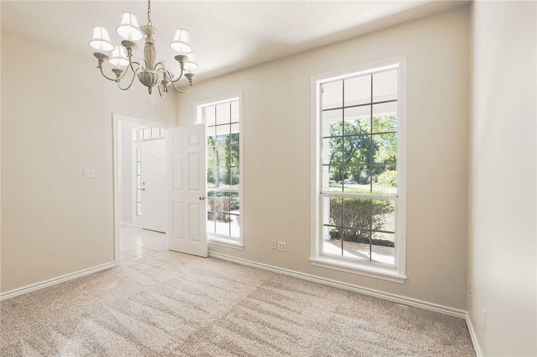 Bryan, Texas, 77808, United States, 3 Bedrooms Bedrooms, ,3 BathroomsBathrooms,Residential,For Sale,1989351